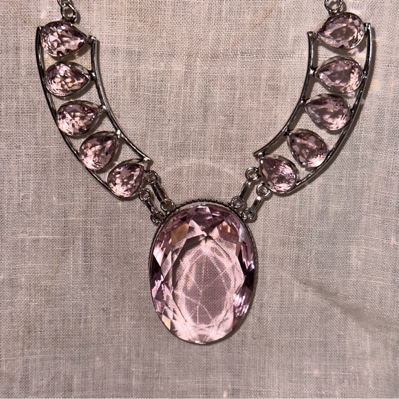 Exquisite Baby Pink Quartz + Pink Topaz statement cluster Necklace - Picture 4 of 13